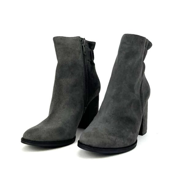 New Arturo Chiang Women US 7 At-Rakel Grey Suede Round Toe Ankle Boot Shoes - Picture 1 of 8
